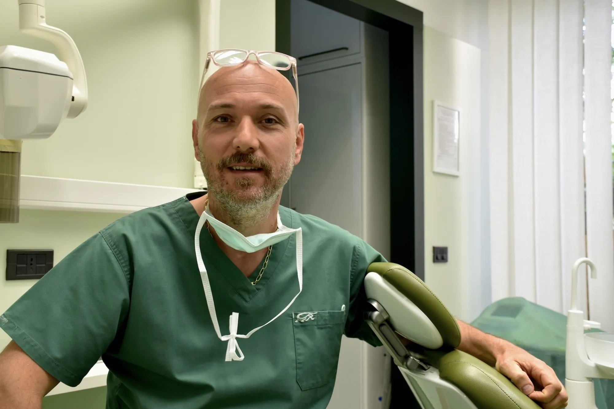 Dr. Carlo Alberto Pagella - Novi Ligure Studio Dentistico bianchi